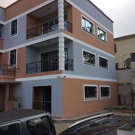 Bastos'Appart Yaounde Exterior photo