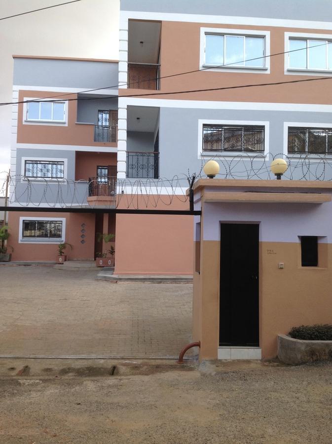 Bastos'Appart Yaounde Apartment Exterior photo